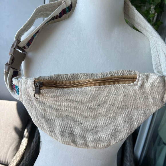 NWOT | Himalayan Hemp | Hemp Fanny Pack - Picture 5 of 6